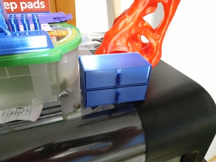 trimestre organizzatore mensola scaffali cassetto cassetti scatole quarti monete organizzazione 3d print model - Mito3D