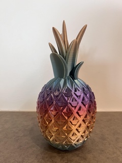 queen leaf pineapple pineapples fruit leaves decor home office desk accessory tropical hospitality welcome decorations 3d print model - Mito3D