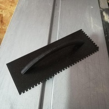 18 Kerbe Kelle tool tools tile Streuer Rapid Set Mortar hand-Werkzeuge praktisch Fugenmasse groot epoxy 3d print model - Mito3D