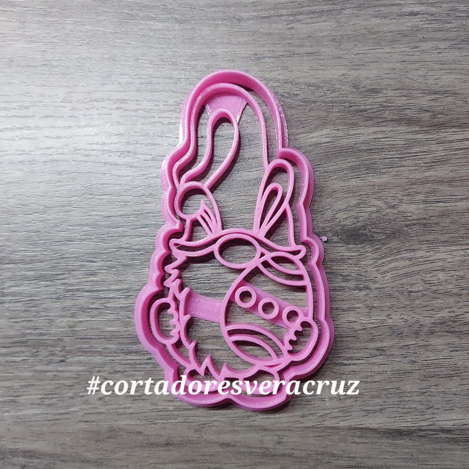 Conejo gnomo Galleta cortador Pascua Resurrección duende gnomoconejo 3D print model - Mito3D