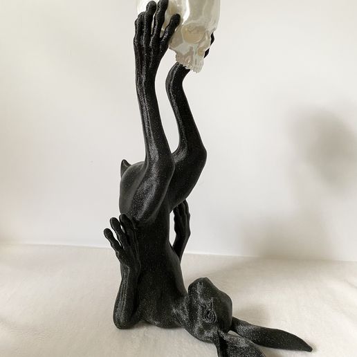 rabbit playing human skull high poly low art lamp animal hare 3D print model - Mito3D