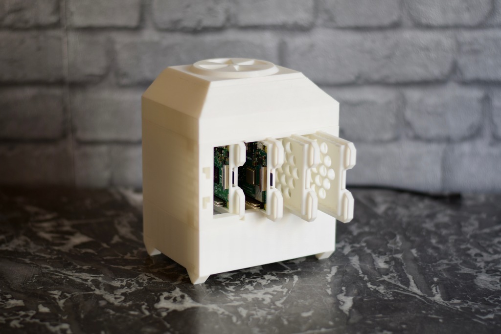 Himbeere pi Bucht 4 Schlüssel Fahrt 3 Fall Mantel Elektronik 3D print model - Mito3D