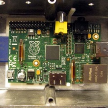 raspberry pi clip gadget ordinateur raspi cas 3d print model - Mito3D
