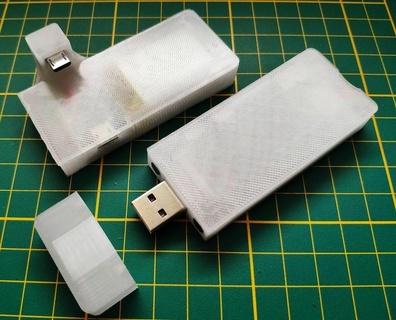 Ahududu pi sıfır USB dongle durum kılıf pil lipo taşınabilir bilgisayar 3d print model - Mito3D