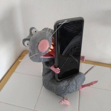 rata teléfono soporte apoyo animales animal Ratatouille comer 3d resina impresión pla zbrush original París 3d print model - Mito3D