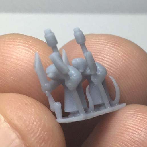 ratty blessed monks 10mm warmaster game games rodentmen rats fantasy epic scale 3D print model - Mito3D