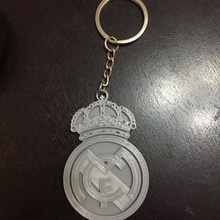 real madrid Anahtarlık takımı gadget royal özel anahtar zincirleri futbol 3d print model - Mito3D