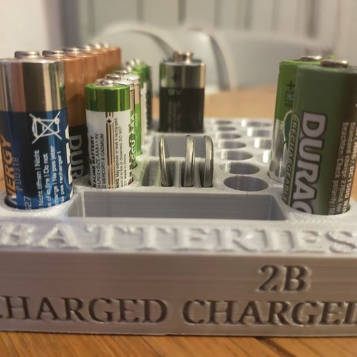 recargable batería caja organizador herramientas pilas almacenamiento organizar electronico 3D print model - Mito3D