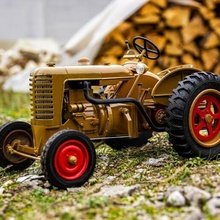 kopya Zetor 25t 1 10 rc model poli düşük Mercedes rulman işlevsel oyun kabin tekerlek tank Ordu Tarih eski milliyetçi servo roket tekerlekler oyuncak kadilak Lasalle 3d print model - Mito3D