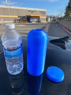 reutilizable agua botella manga cubierta carcasa funda Bebiendo envase COVID 19 proteger seguro Kirkland costco 3d print model - Mito3D
