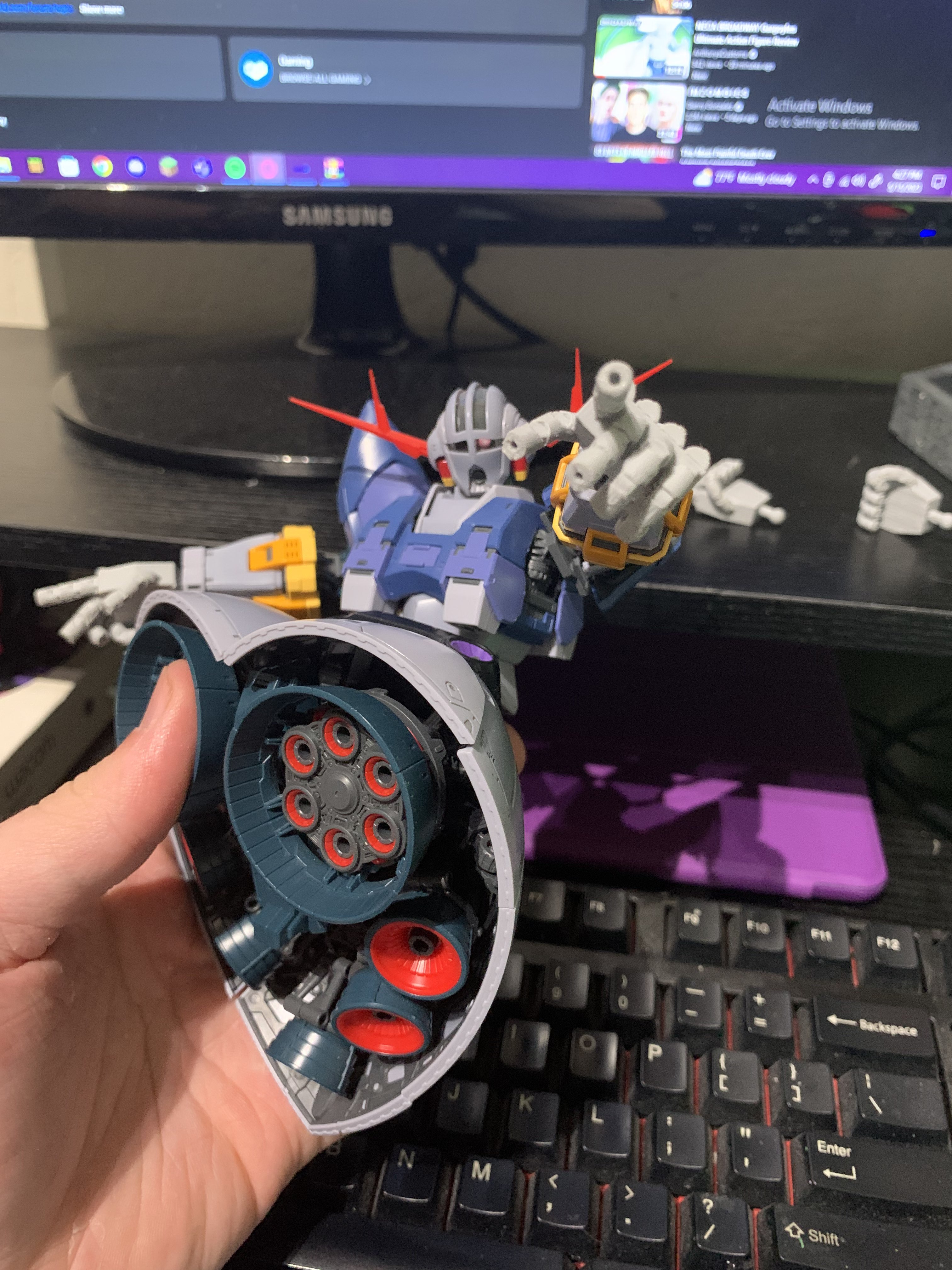 rg zeong esparcido manos modelo equipo gundam real grado 3D print model - Mito3D