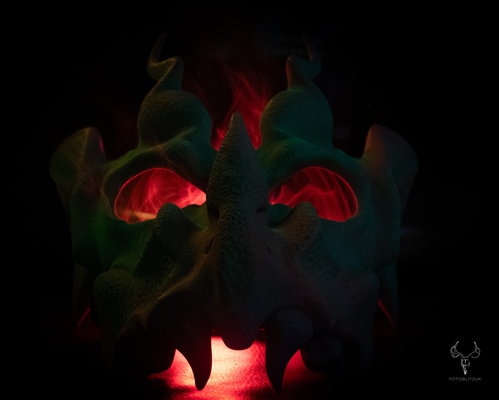 rhinocéros dragon masque 3d print model - Mito3D
