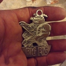 rig pig jewelry keychain jewlery oil patch field derrick 3d print model - Mito3D