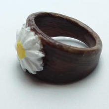 anello intarsiato margarita gioielli anelli fiori risalto in rilievo embedded jannie marguerite 3d print model - Mito3D