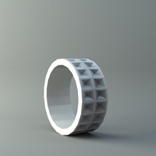 anel de recesso pirâmides jóias 3d print model - Mito3D