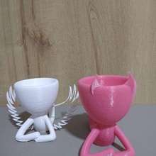 Roberto piccolo angelo diablito pentola pianta decorazione matera Bambola 3d print model - Mito3D