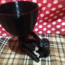 robert dog flowerpot 3d print model - Mito3D