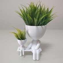 robert plantar vaso plantador família mãe criança 3d print model - Mito3D