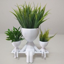Roberto pianta vaso fioriera famiglia madre bambini 3d print model - Mito3D