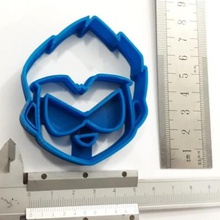 robin young titans cookie cutter home sharp cookies people go teens force cyborg boy beast starfire 3d print model - Mito3D