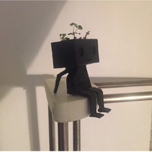 robô vaso de flores a casa potty decoração 3d print model - Mito3D