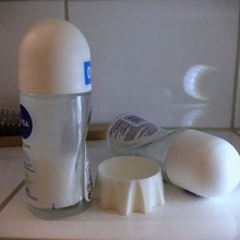rouler sur le stand la maison roll-on déodorant créé freecad salle de bains 3d print model - Mito3D