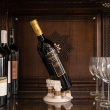 romano pilastro vino In piedi Roma azienda vinicola rovine antico greco Italia uva bottiglia Schermo 3d print model - Mito3D