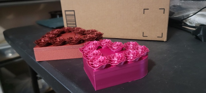 Rosa corazón caja corazón Rosa enamorado madre caramelo regalo aniversario 3d print model - Mito3D