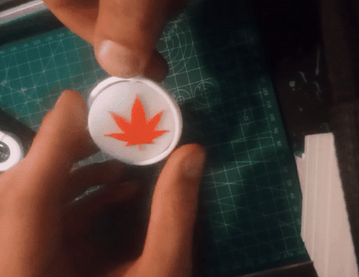 rotating weed keychain marijuana key rings easy fun rotary two colors 3d print model - Mito3D
