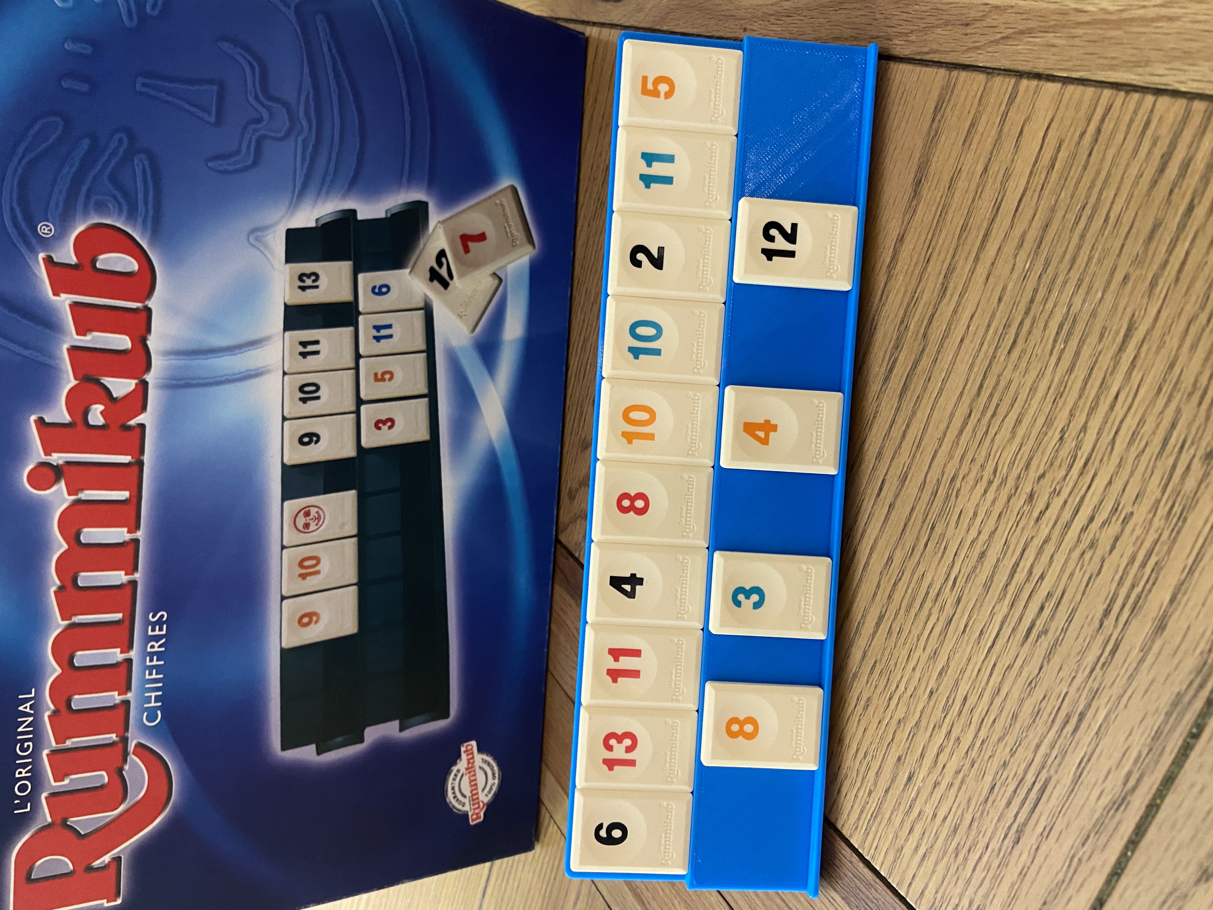 rummikub tuile supporter carrelage soutien Cadre planche Jeu jouets gamins amusement 3D print model - Mito3D