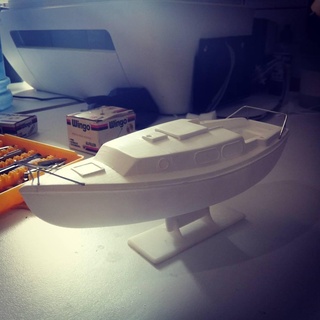 yelkenli ölçek model ESC 1 43 dayalı batıya doğru kaplan 25 3d print model - Mito3D