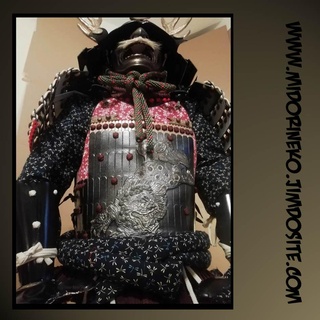 samurai ornamento yoroi armatura foo dog giapponese storico Museo cultura cane guerriero maedate maetato 3d print model - Mito3D