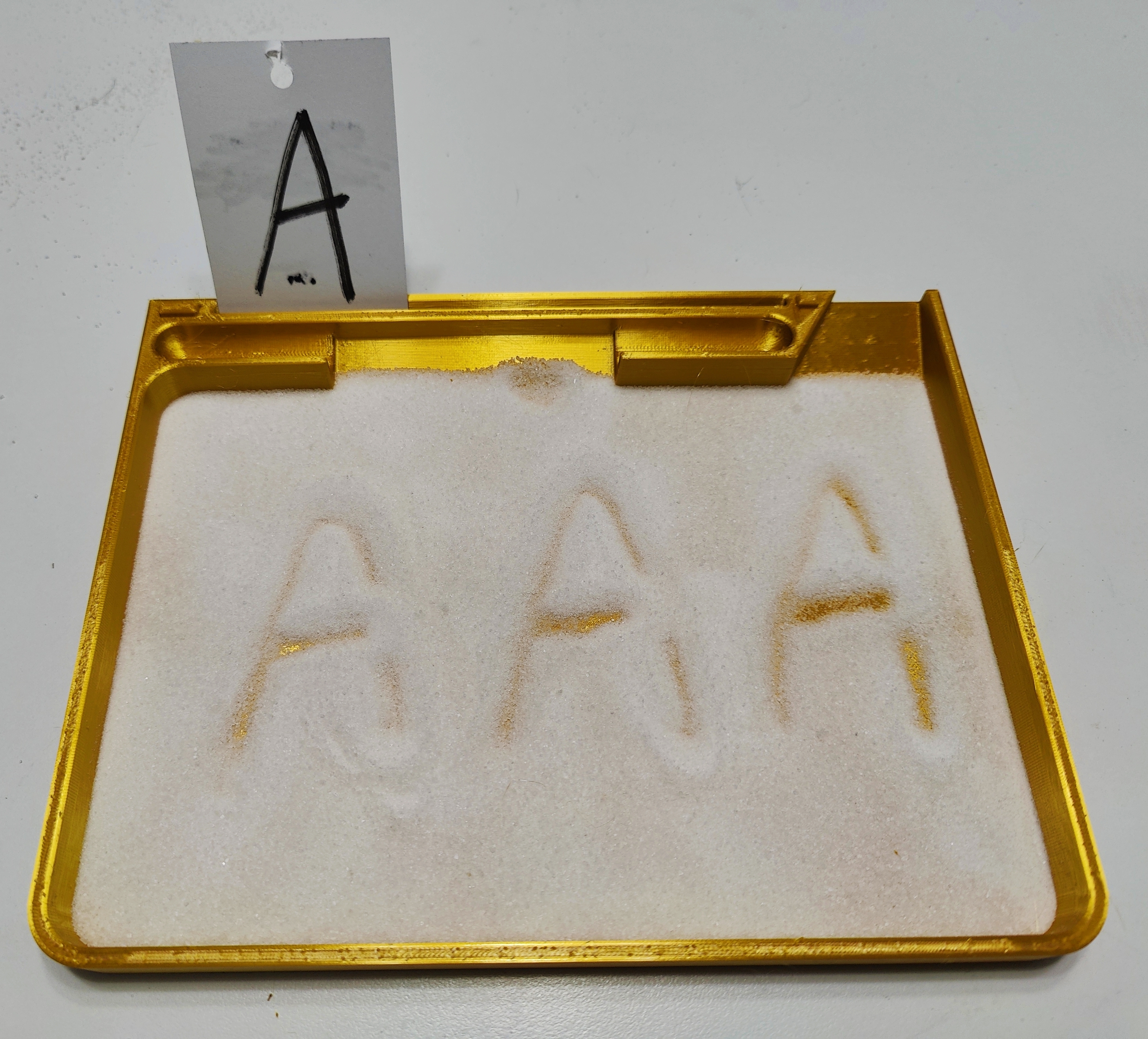 kum tepsi tuz yazı mektup uygulama harfler Montessori 3D print model - Mito3D