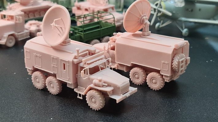 satélite móvil estación r 441 u on ural 43203 chasis escala 1 72 juego militar vehículo radar 4320 rusia 3d print model - Mito3D