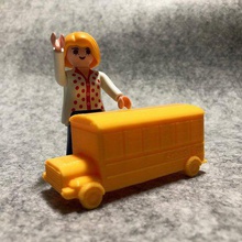 ônibus escolar tinkercad a arte modelos brinquedo miniatura eunny de carro do busto 3d print model - Mito3D