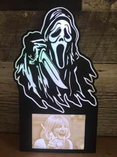 scream ghostface lamp lithophane spooky ghost halloween carmen electra brew barrymore horror movie knife knive 3d print model - Mito3D