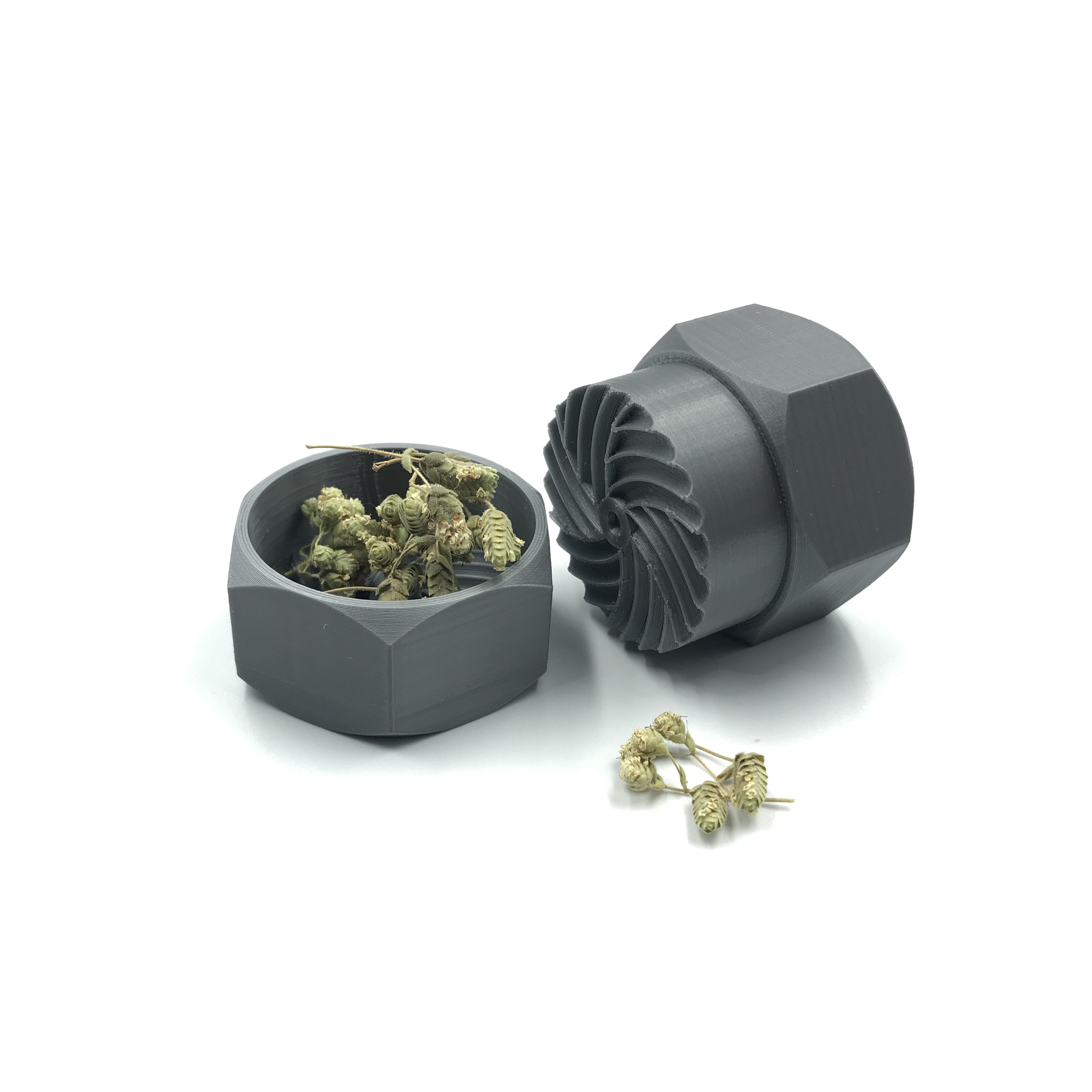 vis écrou broyeur aimants caché récipient édenté conception adc adcdesign magasin publicitaire herbe aimant turbine fumée marijuana cannabis 3D print model - Mito3D