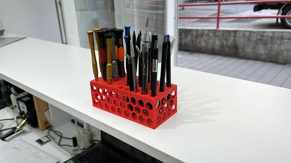 screwdrivers pens tweezers mini tools support screwdriver pen tweezer hexagonal 3d print model - Mito3D