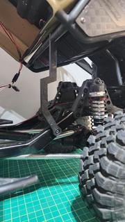 scx6 honcho body prop holder axial rc 3d print model - Mito3D