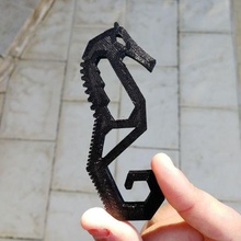 seahorse edc tool remake animal everydaycarry keychain screwdriver hand_tools 3d print model - Mito3D