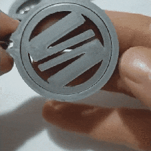 seat spinning keychain 3d print model - Mito3D