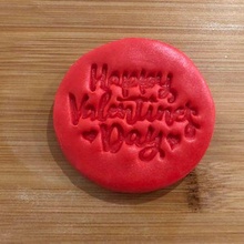 sello contento san valentin dias 6cm vendedor Felíz día San Valentín casa fondant galleta 3d print model - Mito3D