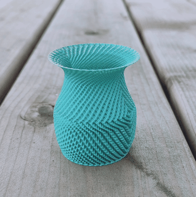 einstellen of 6 vasen vase dekoration lager topf geometrie verdrehte lowpoly drucken ort mehrfarbig stl fdm 3d print model - Mito3D