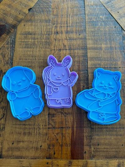 set x6 cookie cutters of sylvanian families ternurines home stl model3d bears rabbit kitchen cookies 3d print model - Mito3D