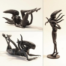 seksi uzaylı combo sanat giger tüyler ürpertici kadın model poz heykel 3d print model - Mito3D