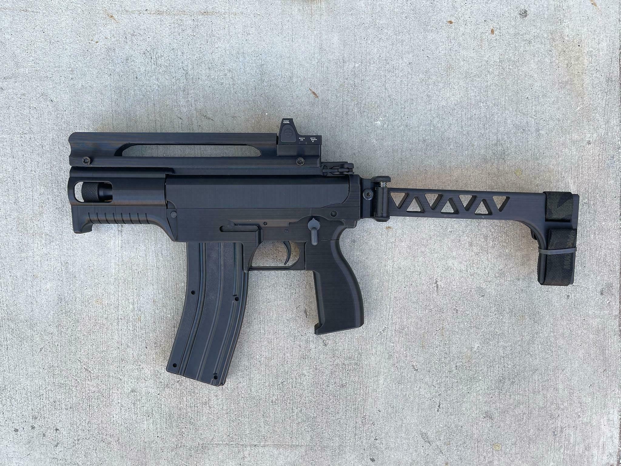 sg 22 ar22 sg22 espacio revólver 22lr Plomo ar pistola 3d inferior Superior 3D print model - Mito3D