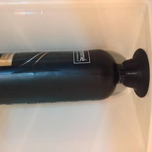 frasco de shampoo flipper a casa banho 3d print model - Mito3D