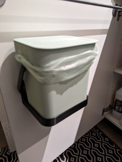 shelf brabantia 3-litre waste garbage can kitchen food support bathroom 3d print model - Mito3D