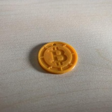 compras carrinho lasca bitcoin gadget cripto dinheiro criptomoeda chaveiro 3d print model - Mito3D