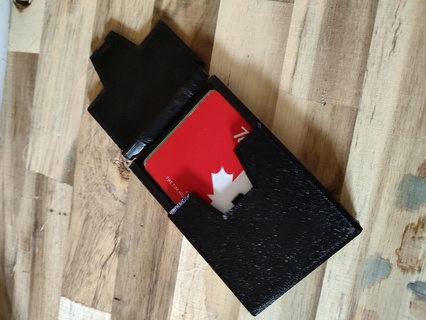 sencillo tarjeta billetera Moda 3d print model - Mito3D